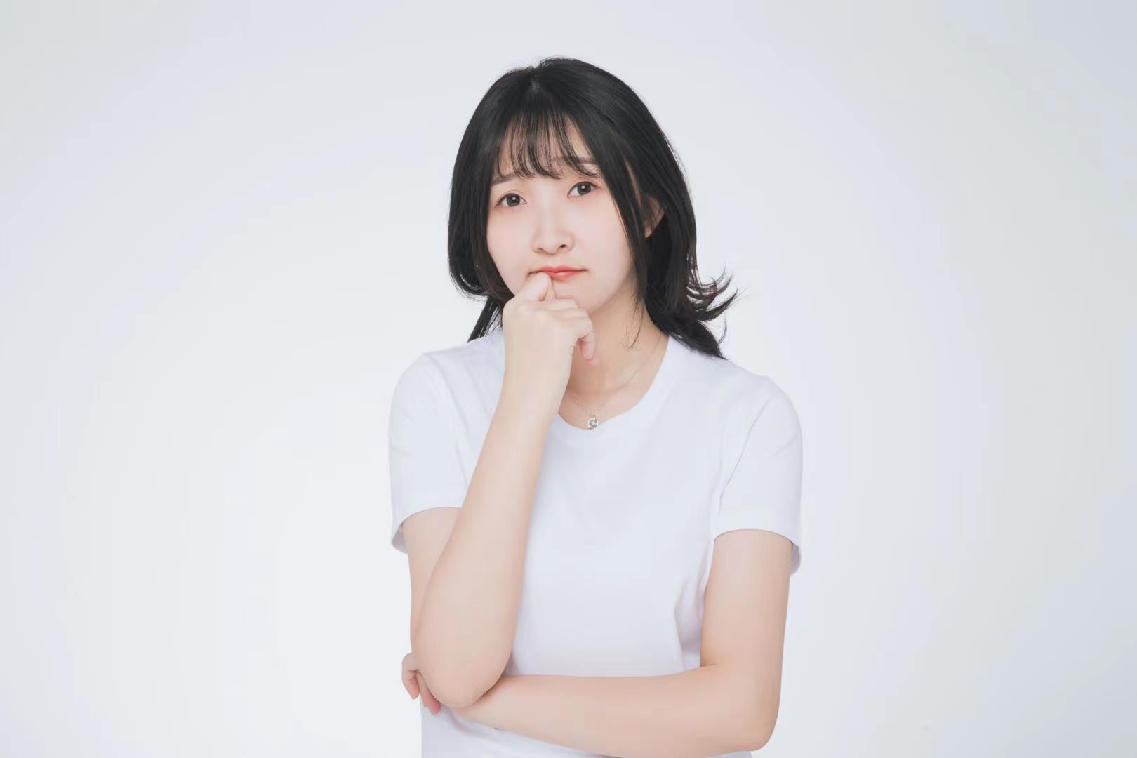 梁爽