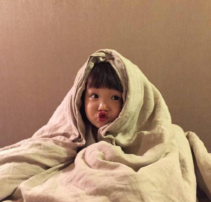 映子