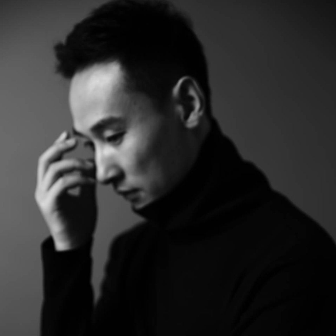 郝明亮